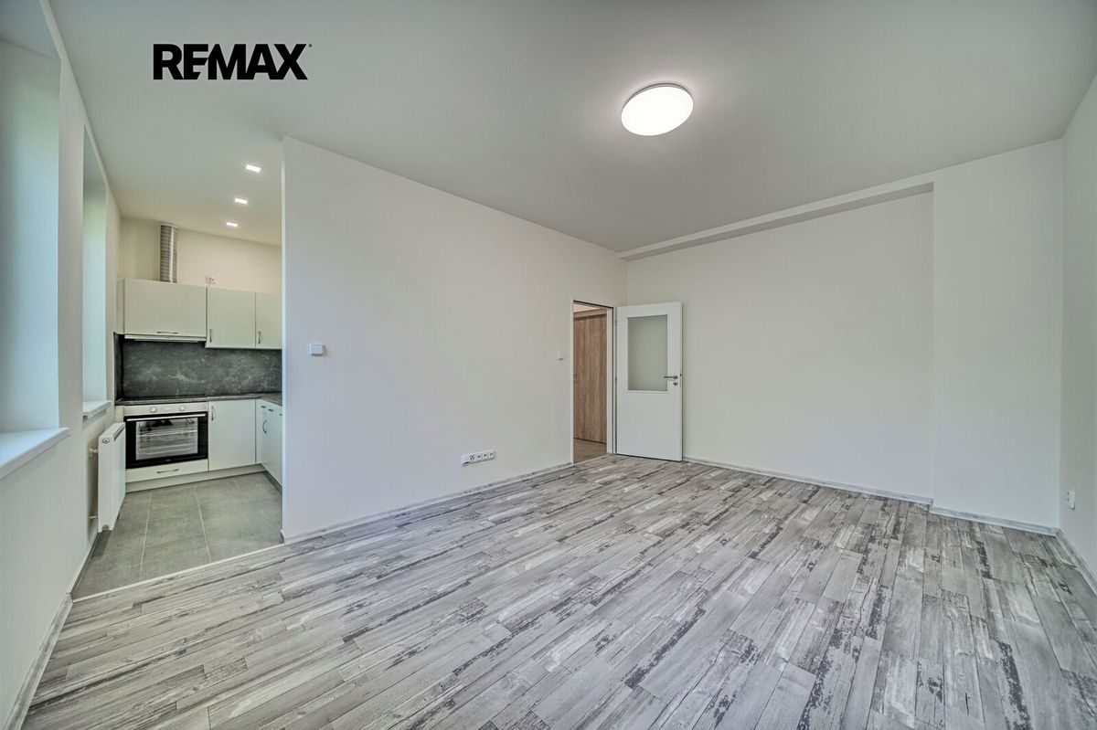 Pronájem bytu 3+kk 59 m², Chlumec nad Cidlinou – fotka 1 z 3