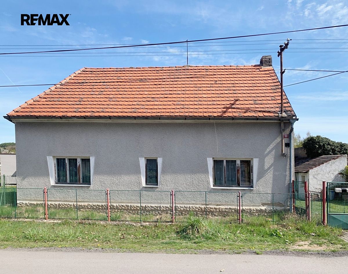 Prodej rodinného domu 90 m², pozemek 2409 m², Pšovlky – fotka 1 z 3