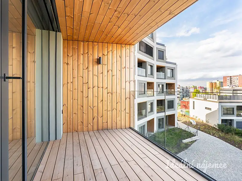 Pronájem bytu 2+kk 50 m², Praha – náhled fotky 3