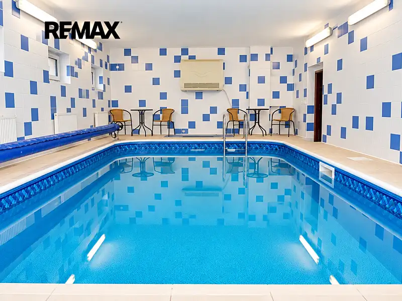 Prodej rodinného domu 368 m², pozemek 1900 m², Velké Hamry – náhled fotky 3