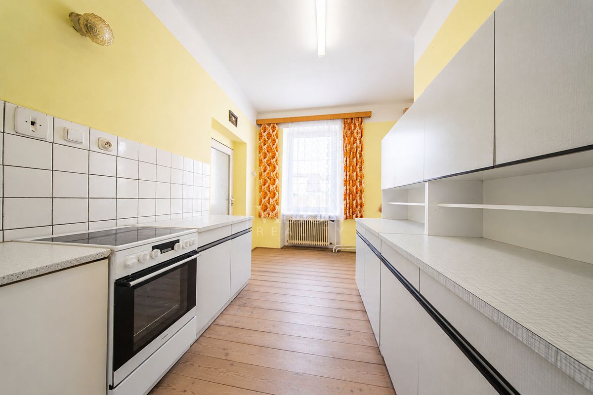 Prodej rodinného domu 118 m², pozemek 865 m² – fotografie 4