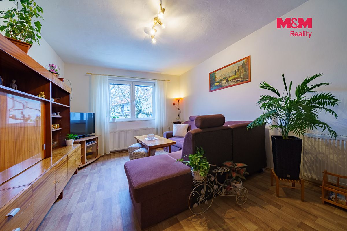 Prodej rodinného domu 92 m², pozemek 178 m² – fotografie 3