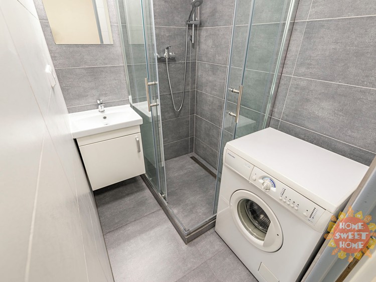 Pronájem bytu 2+kk, 48 m² (12 z 21)