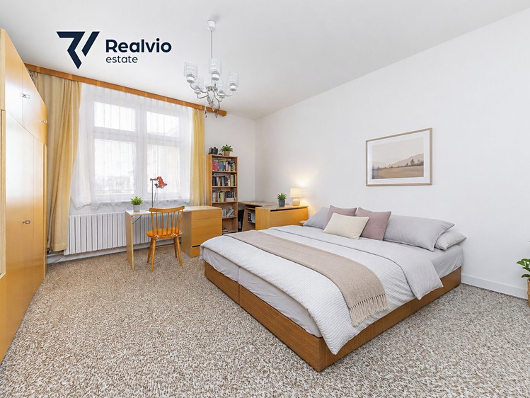 Prodej domu, 306 m² (12 z 27)