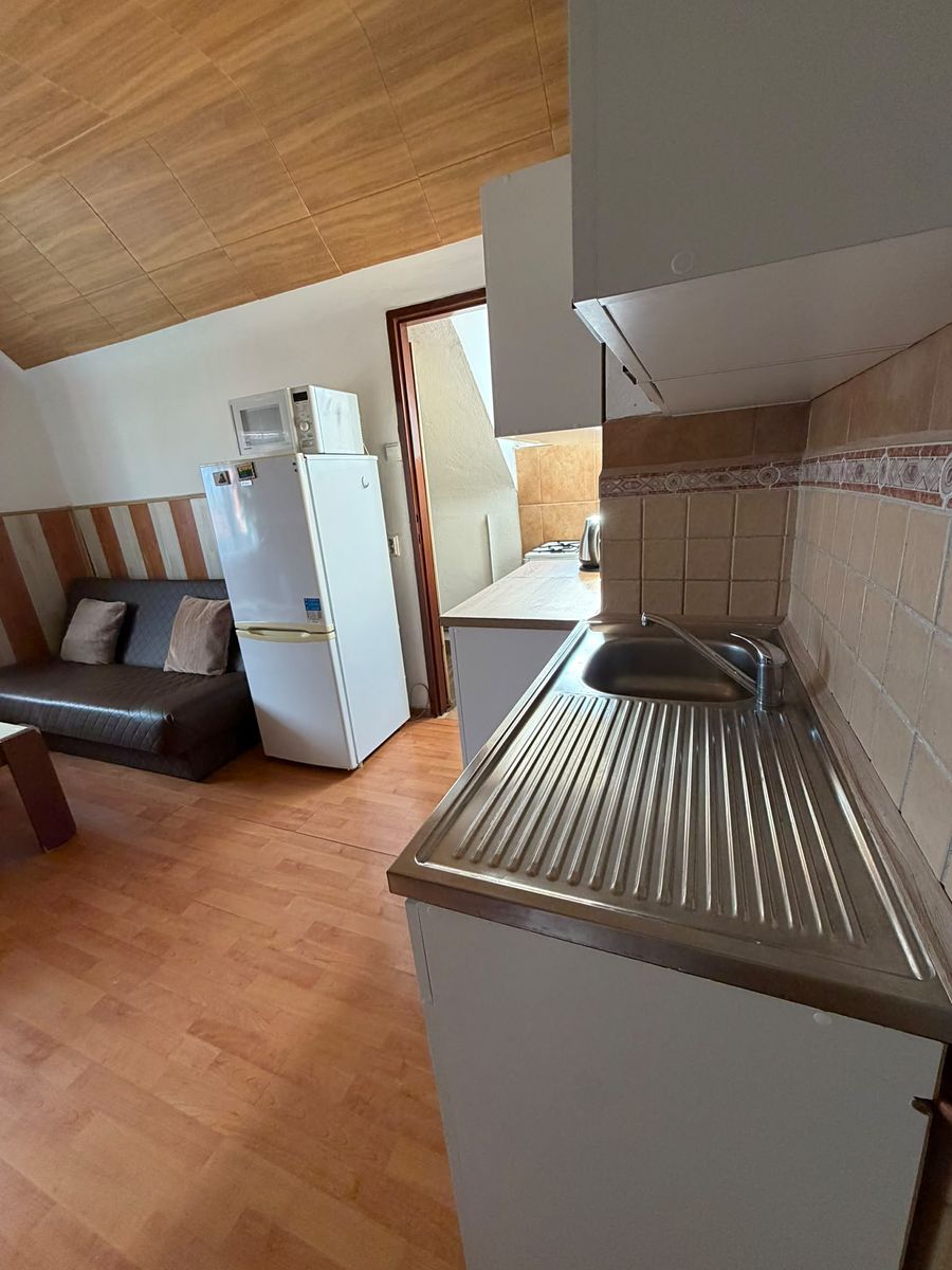 Pronájem bytu 2+kk 68 m² – fotografie 2