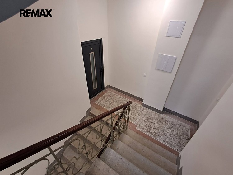 Pronájem bytu 3+kk, 65 m² (19 z 21)