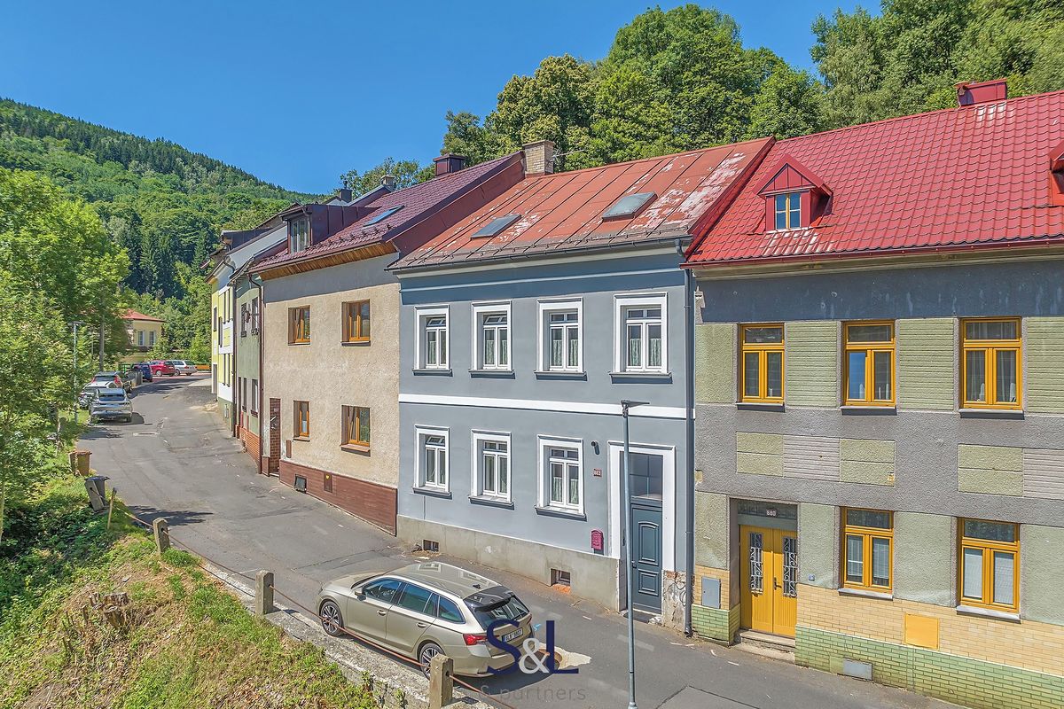 Prodej rodinného domu 162 m², pozemek 158 m²