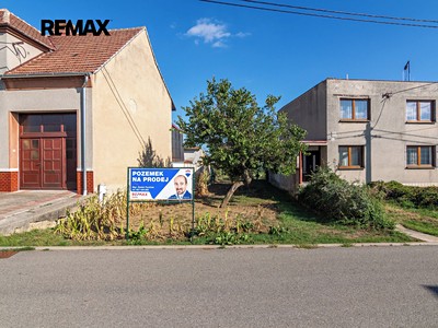 Prodej  stavebního pozemku 1 623 m²