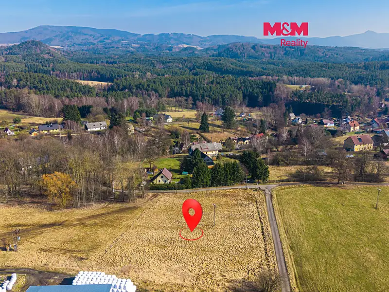 Prodej stavebního pozemku 5227 m², Janovice v Podještědí – náhled fotky 1