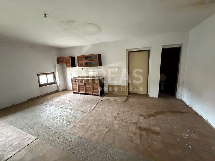 Pronájem komerčního prostoru, 324 m² (6 z 10)