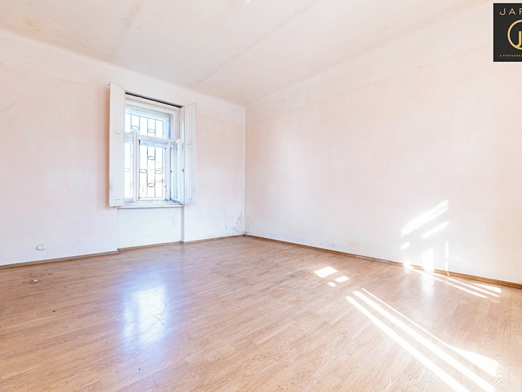 Haus zum Kauf, 456 m² (11 von 13)