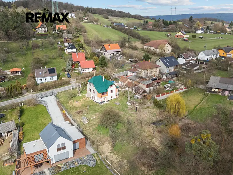 Prodej stavebního pozemku 1830 m², Krňany – náhled fotky 1