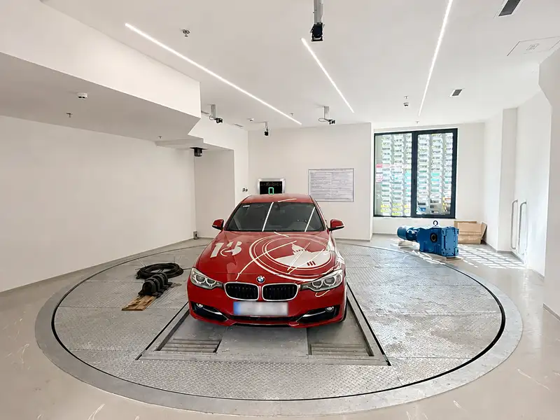 Pronájem garážového stání 13 m², Praha – náhled fotky 1