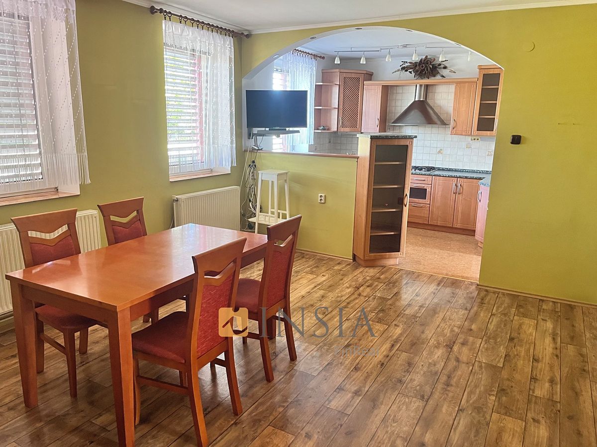 Pronájem bytu 3+1 72 m² – fotografie 3