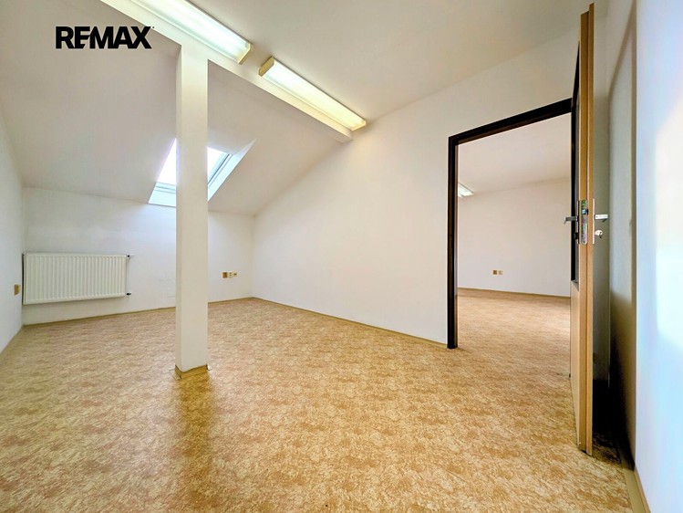 Pronájem komerčního prostoru, 20 m² (7 z 10)