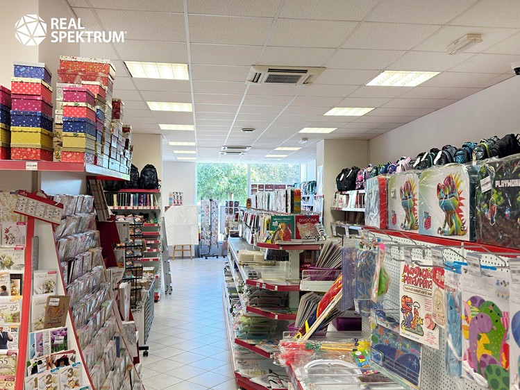 Комерційне приміщення на продаж, 1 790 м² (3 з 41)