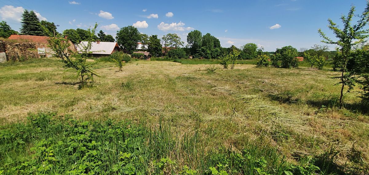 Prodej stavebního pozemku 787 m² – fotografie 5