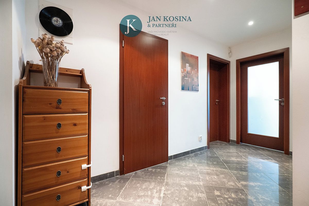 Prodej bytu 2+kk 61 m² – fotografie 3