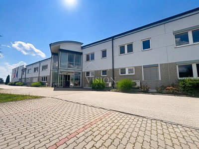 Pronájem kanceláře 118 m²
