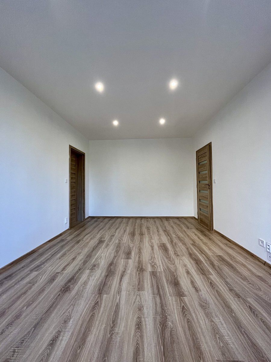 Pronájem bytu 2+1 55 m² – fotografie 5