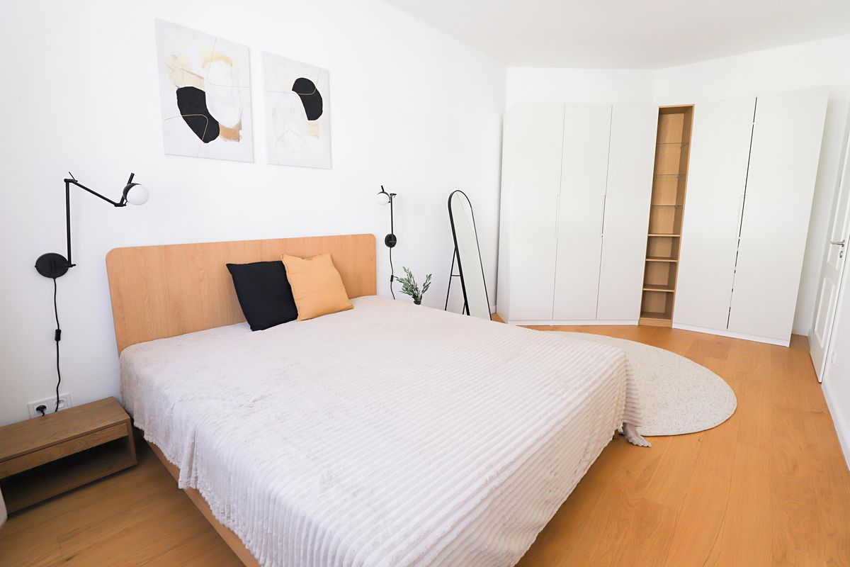 Pronájem bytu 2+kk 56 m² – fotografie 2