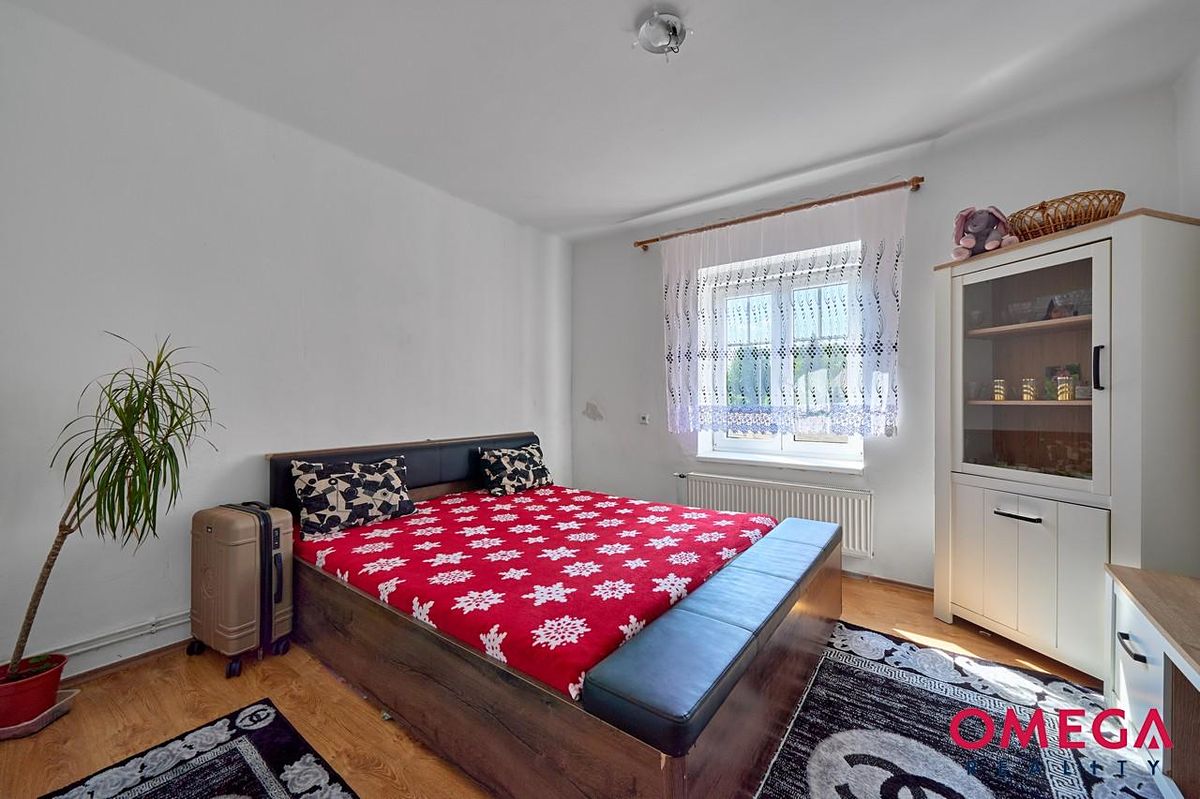 Prodej rodinného domu 130 m², pozemek 256 m² – fotografie 3