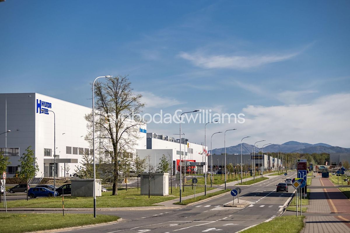 Pronájem výrobní haly, prostoru 1747 m² – fotografie 5