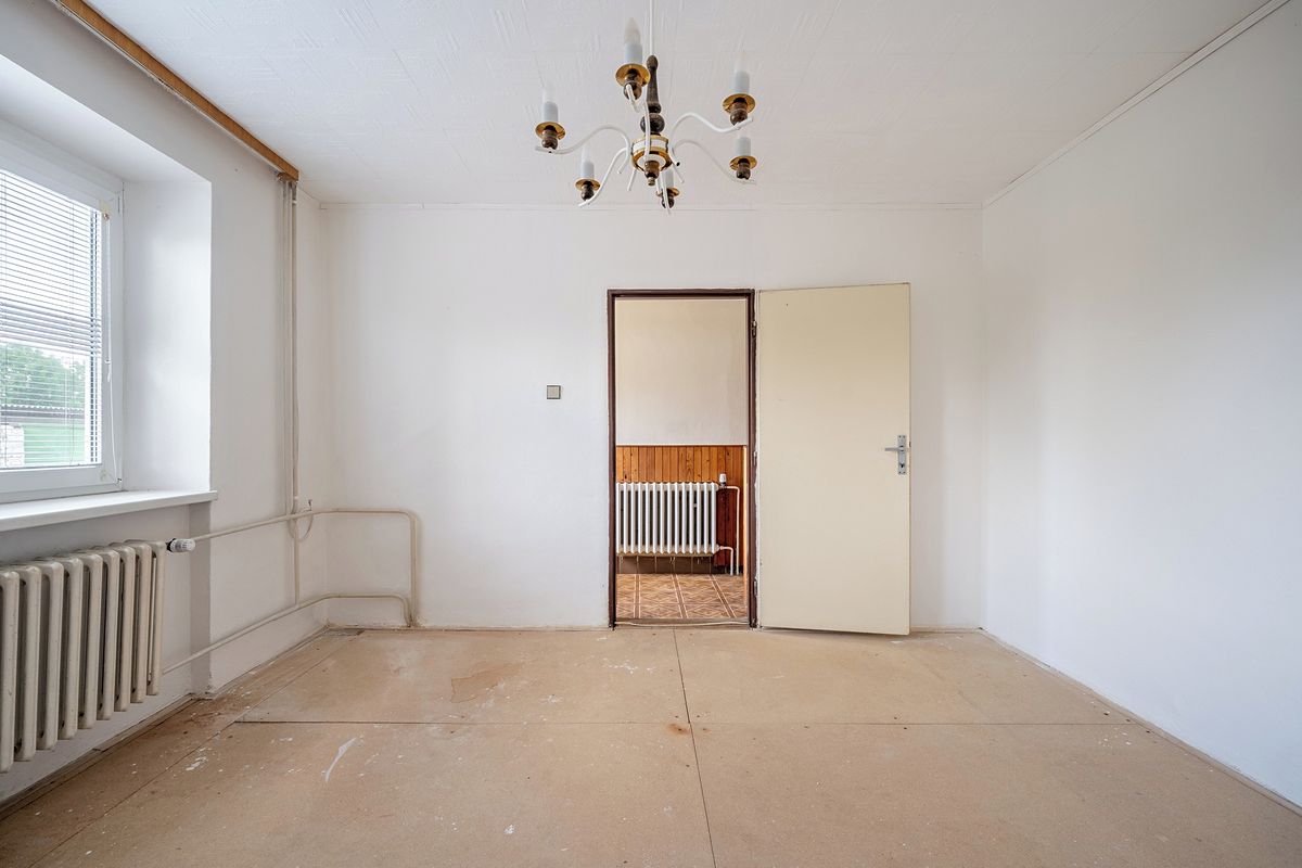 Prodej rodinného domu 146 m², pozemek 288 m² – fotografie 4