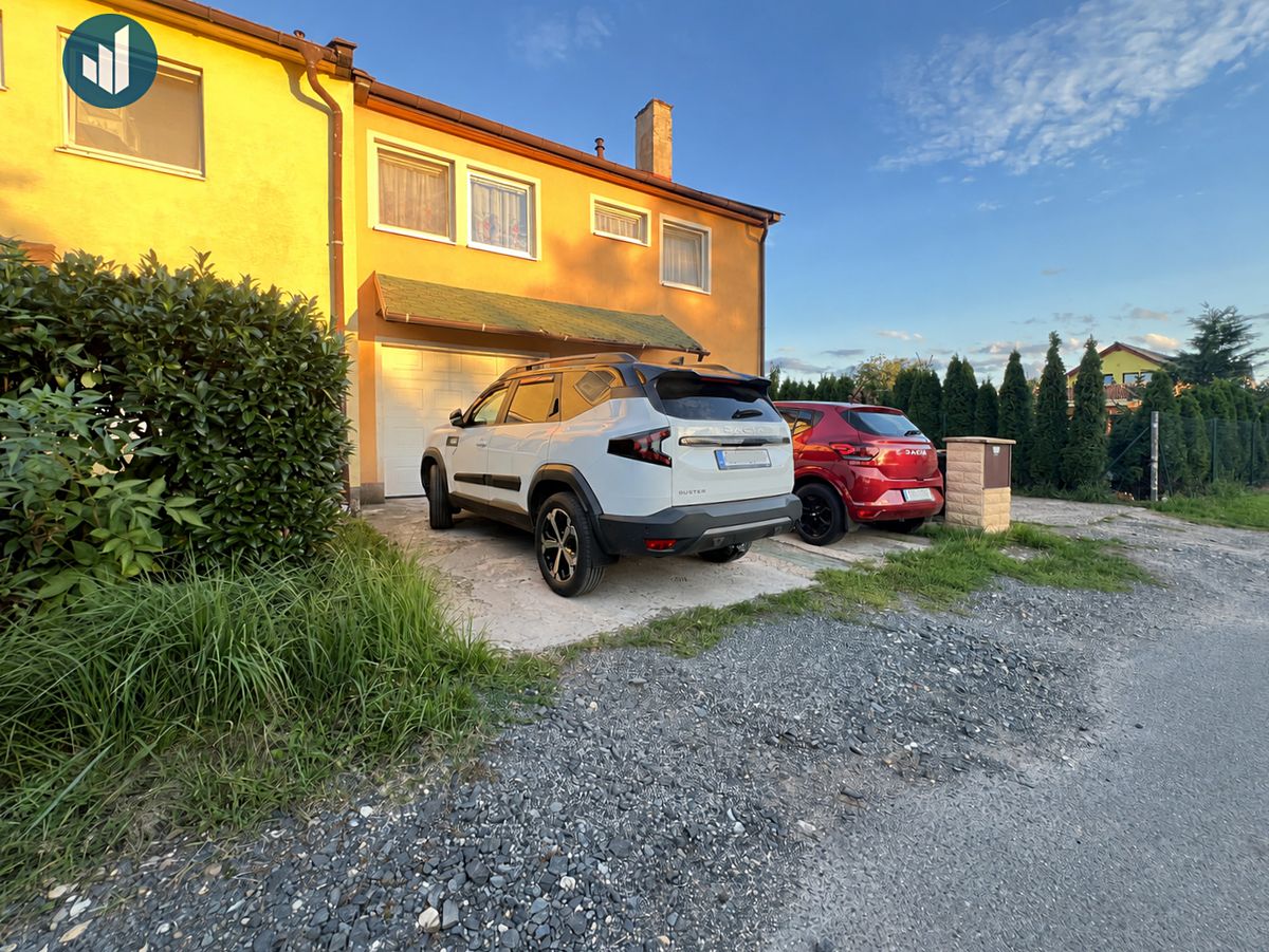 Prodej rodinného domu 150 m², pozemek 183 m² – fotografie 3