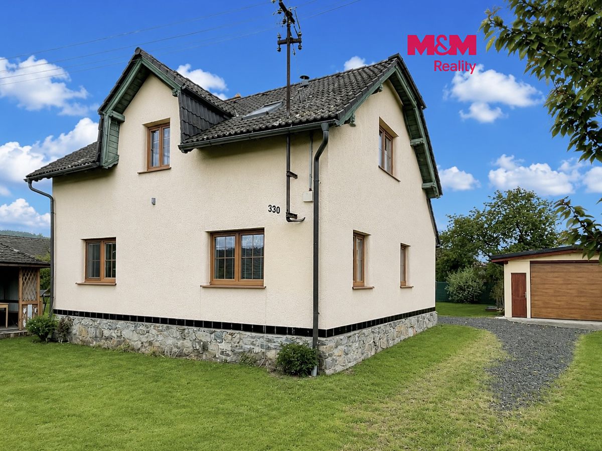Prodej rodinného domu 513 m², pozemek 1376 m²