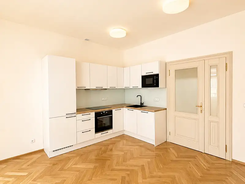 Pronájem bytu 2+kk 63 m², Praha – náhled fotky 1