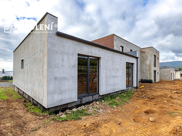 Prodej domu, 92 m² (8 z 30)