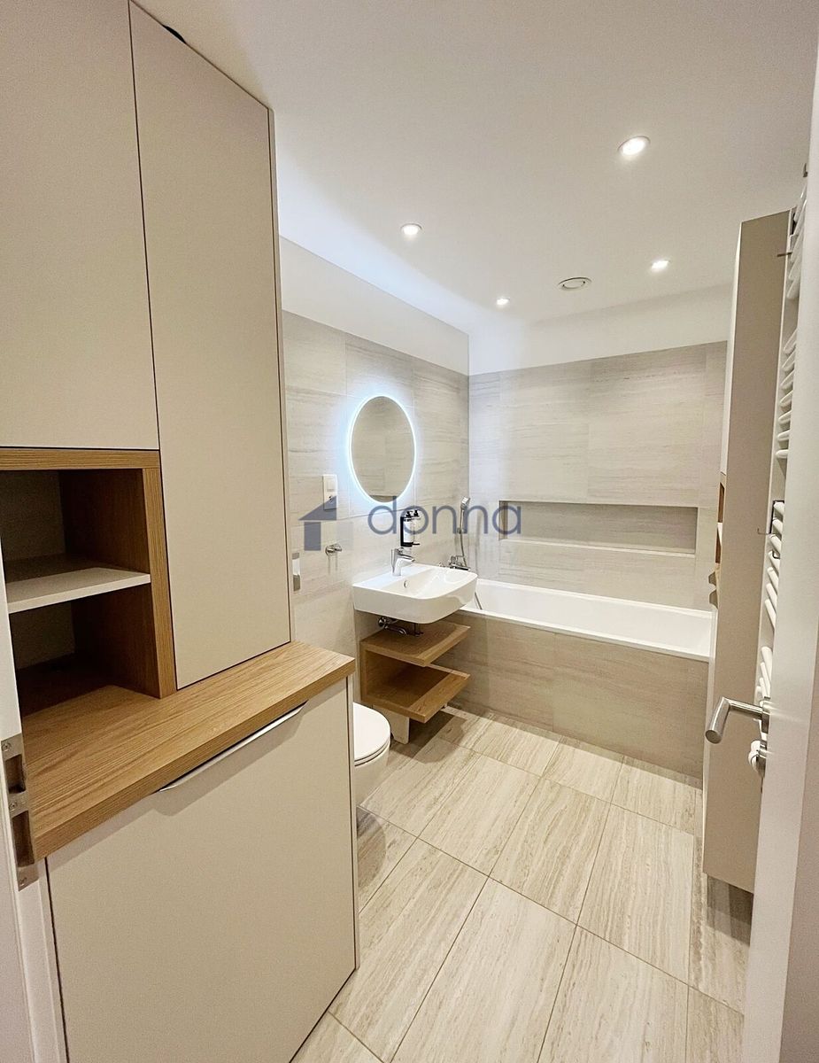 Pronájem bytu 2+kk 52 m² – fotografie 5