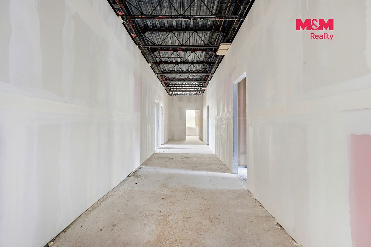 Prodej činžovního domu 1800 m² – fotografie 3