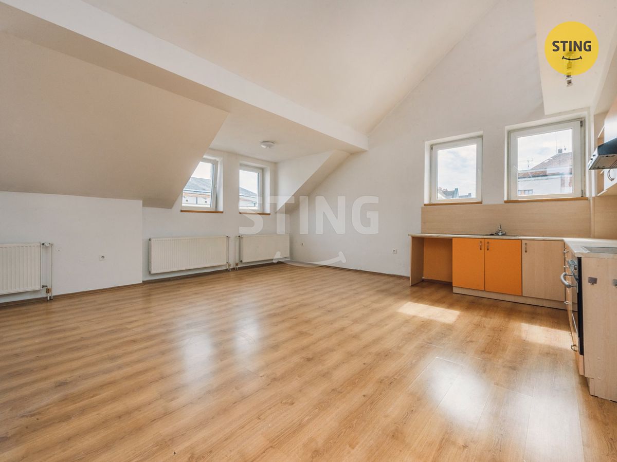 Prodej bytu 2+kk 84 m² – fotografie 2