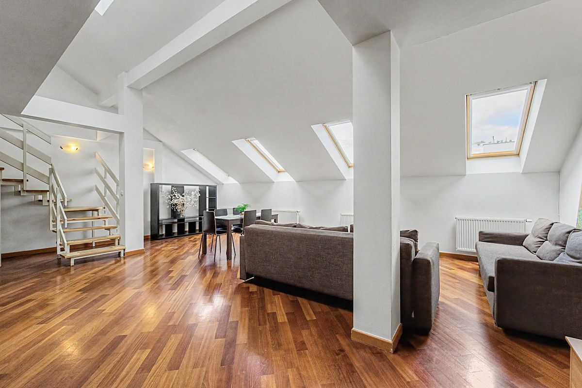 Pronájem bytu 3+kk 106 m² – fotografie 2
