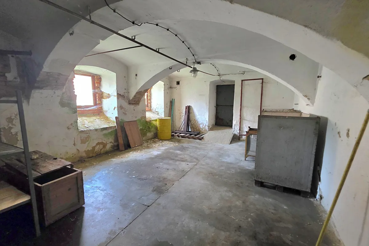 Pronájem výrobní haly, prostoru 3768 m² — fotografie 15