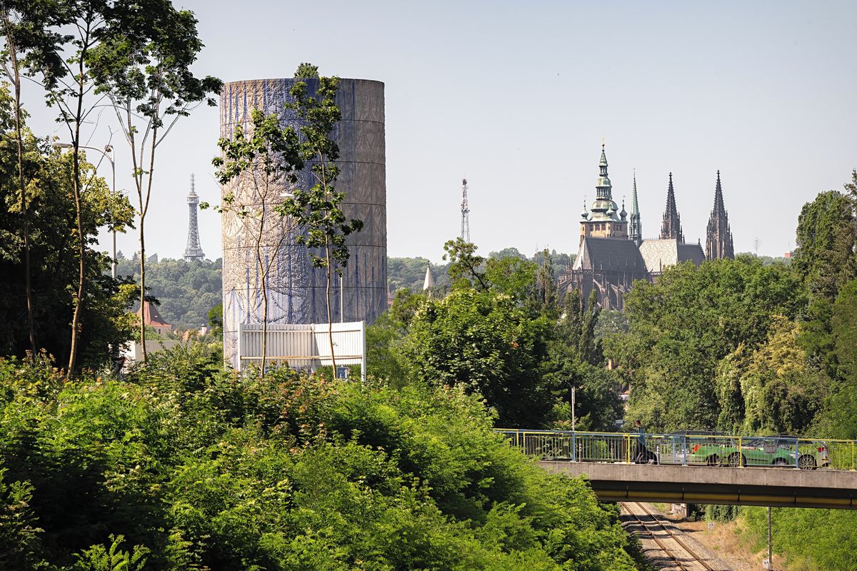 Pronájem bytu 2+1 100 m² – fotografie 3