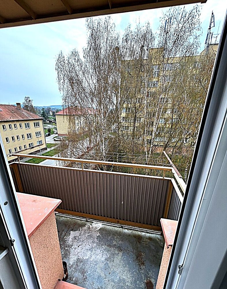 Pronájem bytu 2+kk 40 m² – fotografie 3