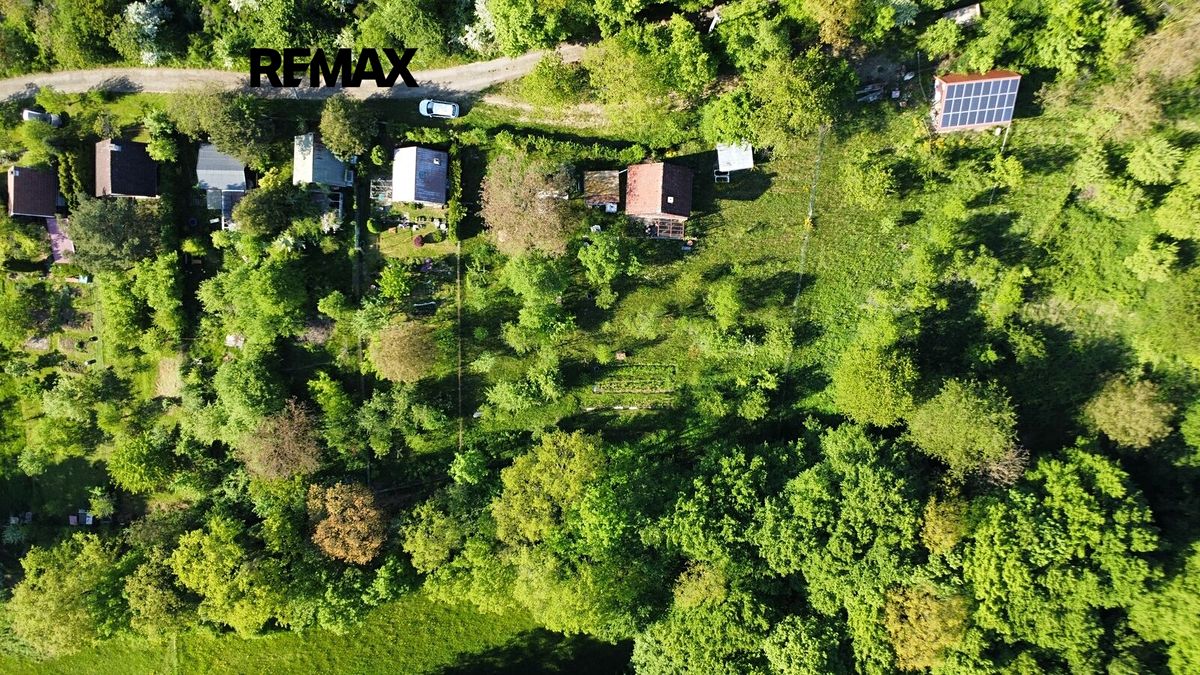 Prodej chaty 18 m², pozemek 1758 m² – fotografie 3