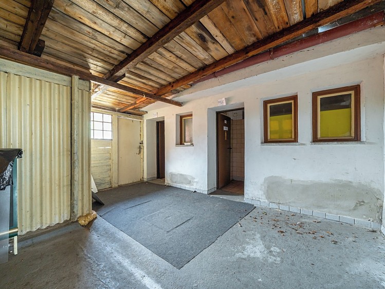 Prodej komerčního prostoru, 214 m² (20 z 27)