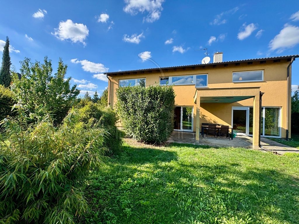 Prodej rodinného domu 171 m², pozemek 786 m²