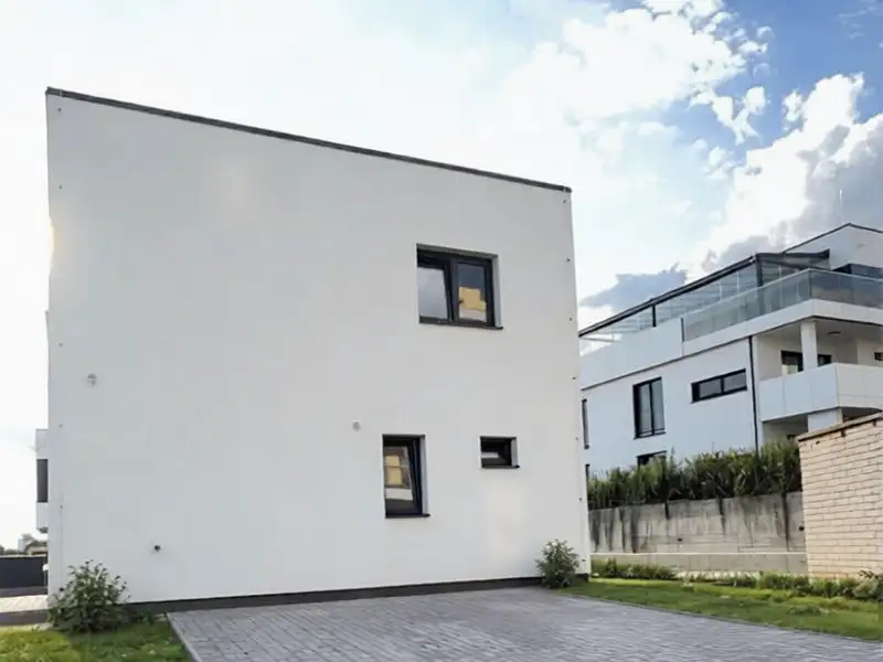 Prodej rodinného domu 75 m², pozemek 204 m², Praha – náhled fotky 2