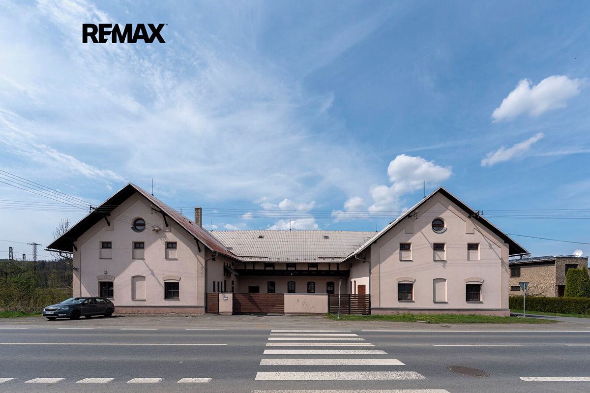 Prodej obchodního prostoru 1080 m²