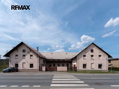 Prodej obchodního prostoru 1080 m²