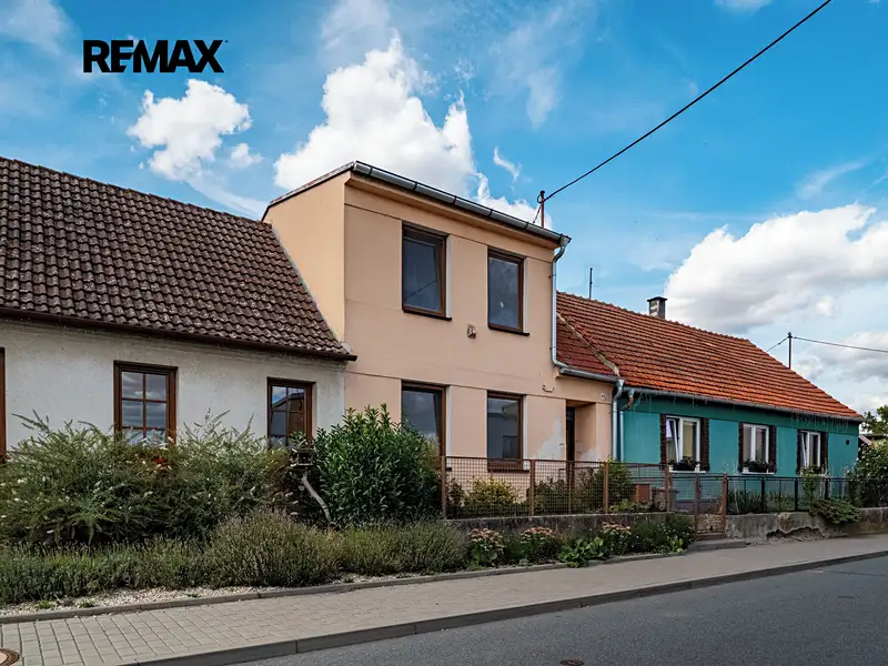 Prodej rodinného domu 100 m², pozemek 272 m², Ivančice – náhled fotky 1