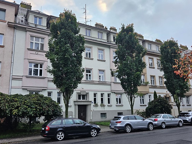 Wohnung 2+1 zum Kauf, 83 m² (1 von 20)