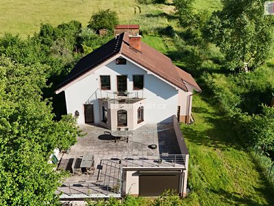 Pronájem vily 300 m², pozemek 1427 m²