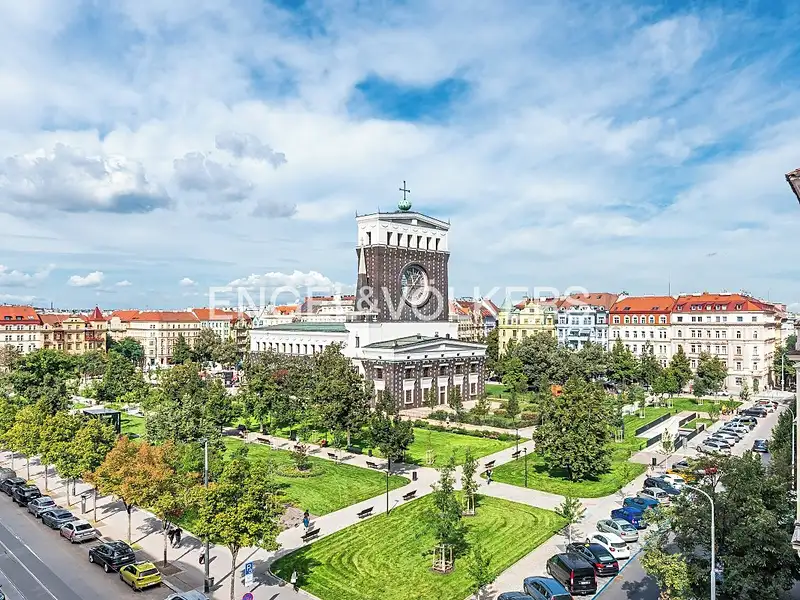 Pronájem bytu 4+kk 140 m², Praha – náhled fotky 3