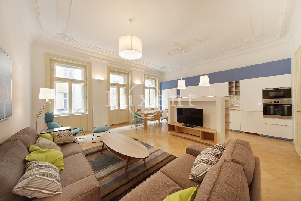 Pronájem bytu 3+kk 107 m²